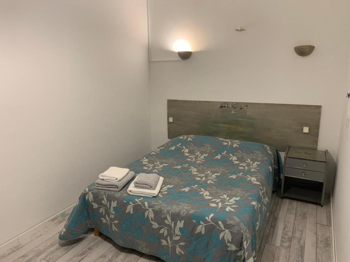 Hotel Le Cosy Pont-de-Cheruy Екстер'єр фото
